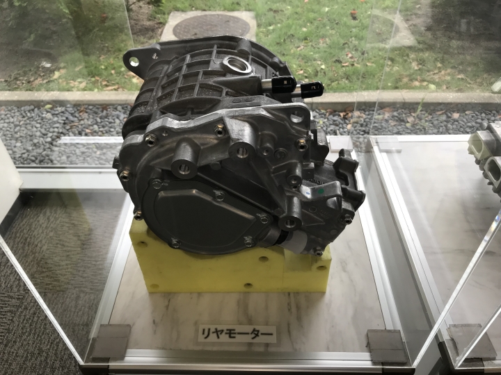 日本三菱汽車畫廊路過記