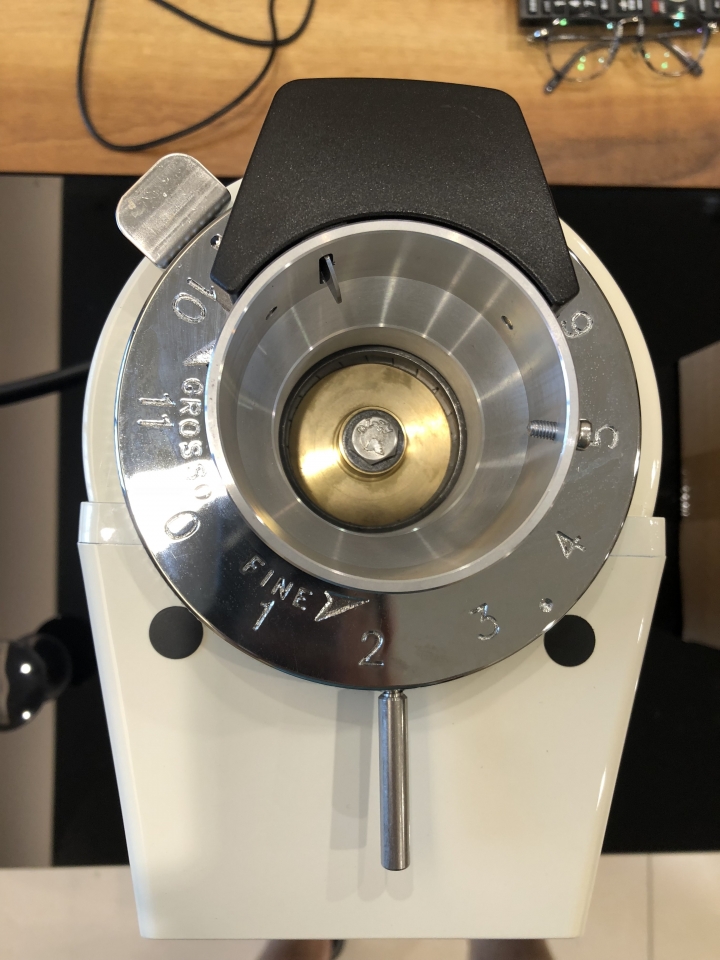 Fiorenzato F83E磨豆機不專業開箱