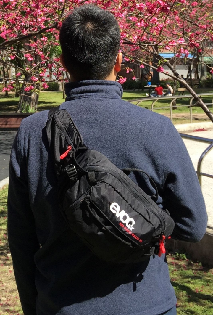 【分享】EVOC HIP PACK RACE 3L 多功能性腰包