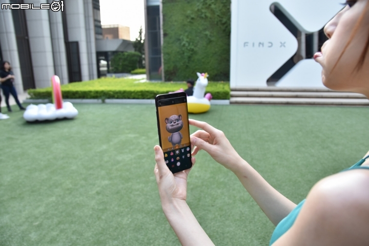 科技感升降鏡頭，OPPO Find X 體驗會