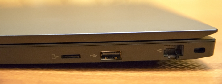 孝親自用兩相宜 LENOVO E580筆電