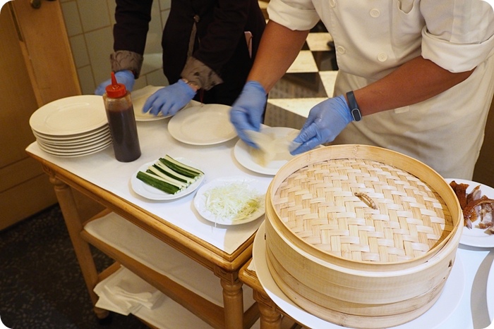 ▋台北西華飯店－盛夏奇幻泡泡之旅專案 ▋怡園嚐名鴨，科教館玩泡泡，體驗雍容優雅的熟女魅力。