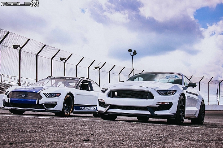 【海外新訊】Ford發表Mustang NASCAR賽車，投入明年頂級Monster Energy系列賽事！