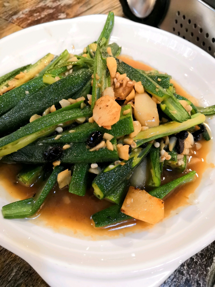 [分享]榮耀NOTE10 黑色6G+128G試拍的照片