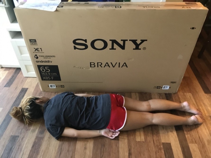 開箱老公新電視 SONY BRAVIA X8500F
