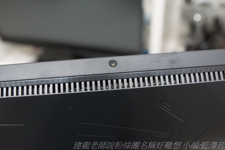 ROG SWIFT PG27UQ 輕開箱