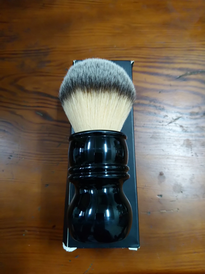 RazoRock THE HULK & MUHLE R41 & OSMA Alum Stone  開箱