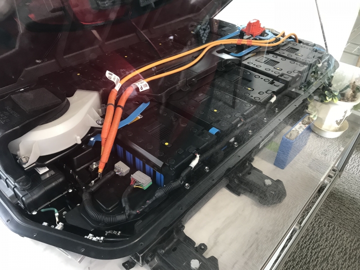 日本三菱汽車畫廊路過記