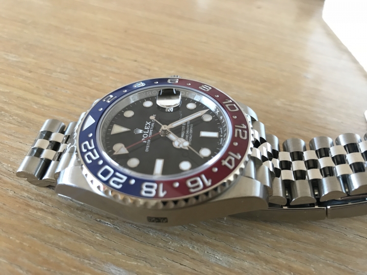 傳說中難買的ROLEX 126710BLRO GMT MASTER II 可樂果 終於拿到了