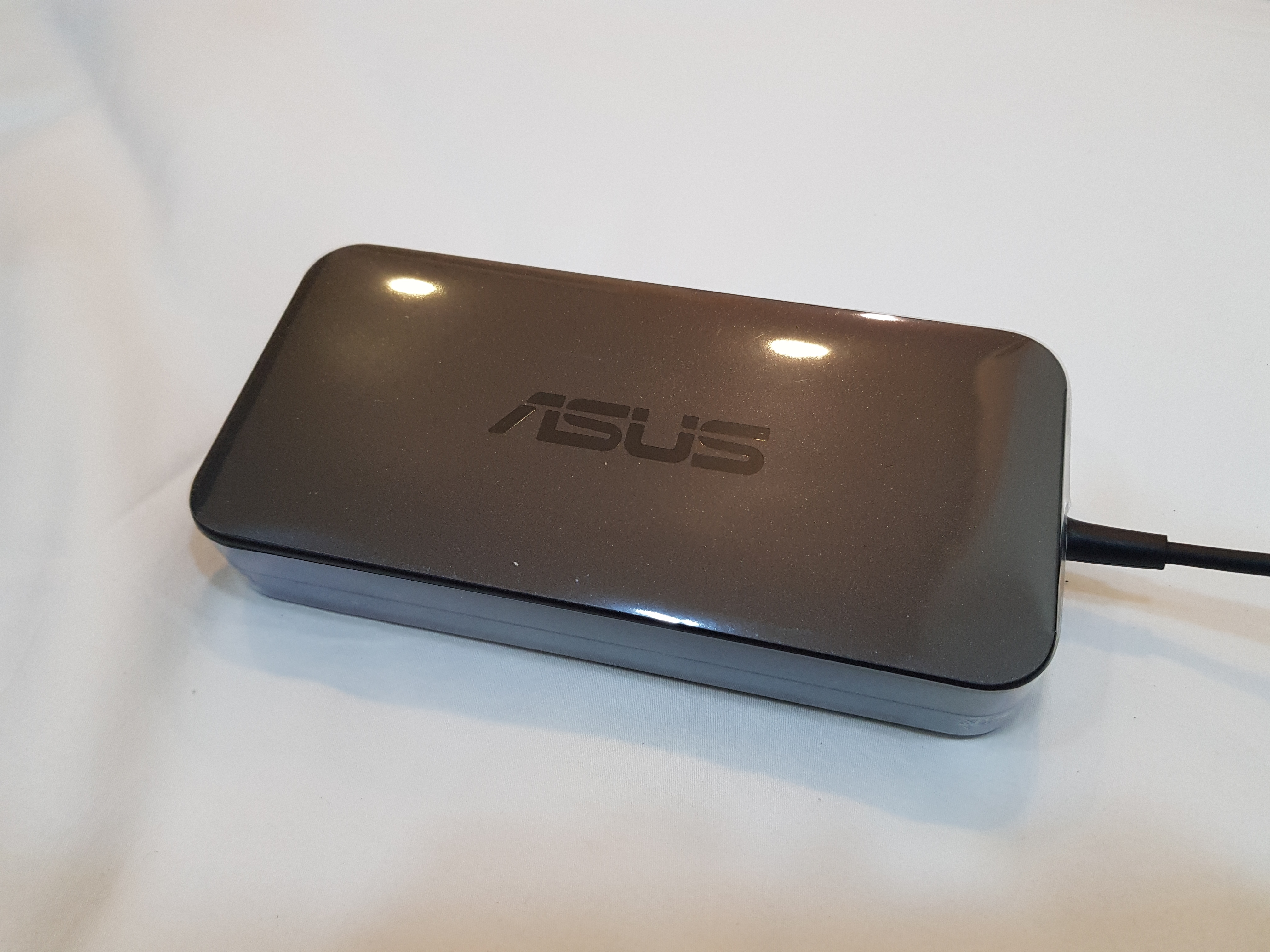 【小宅開箱】【閒聊】ASUS TUF Gaming FX504 剽悍．機甲戰魂