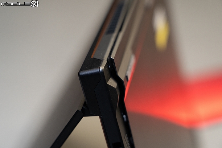 為 ROG 添新兵！ ASUS 正式發表『西風之神 S』輕薄電競筆電！