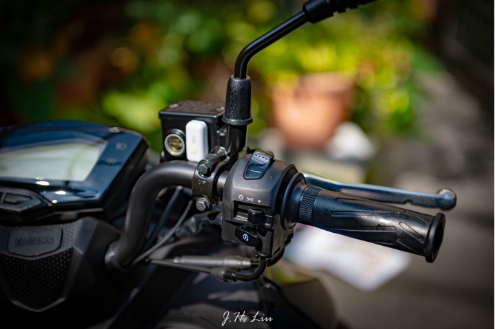 Yamaha Force 155 微微開箱 （圖多）