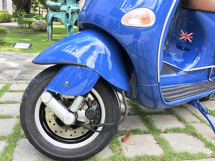 VESPA ET8 20歲翻新紀錄之「Facebook藍」小開箱