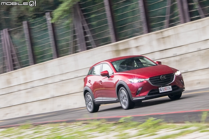 Mazda CX-3 SKY-D小改款試駕報導，嶄新1.8升引擎入替！