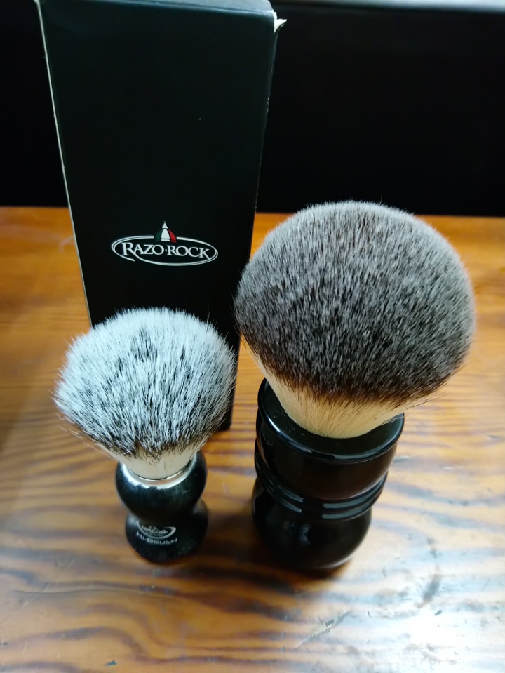 RazoRock THE HULK & MUHLE R41 & OSMA Alum Stone  開箱