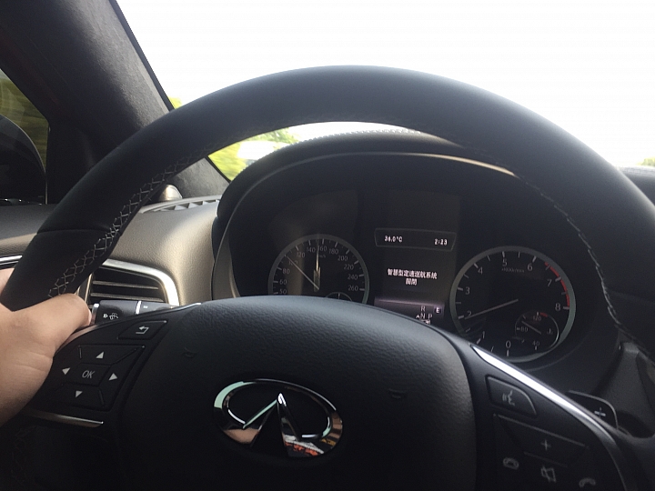 [開箱] 老婆的買菜車Q30