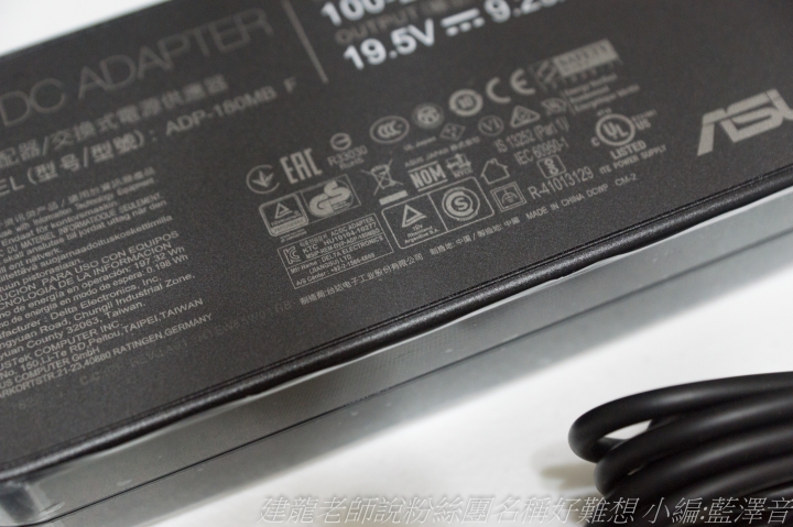 ROG SWIFT PG27UQ 輕開箱