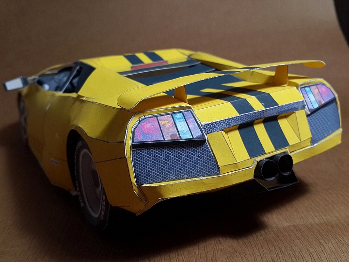 [紙模型]Lamborghini Murcielago（蝙蝠）
