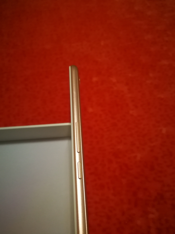 【開箱】陸版小米平板4 Plus 10吋 LTE版 128GB金色