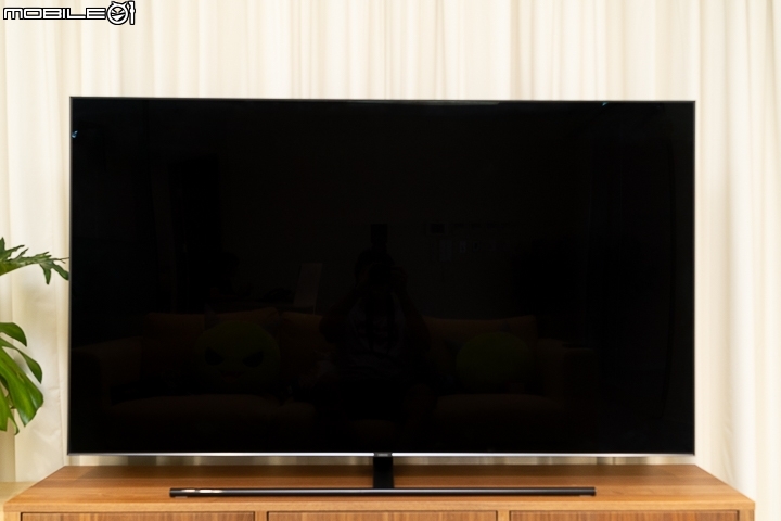韓系大對決！Samsung 65Q9F QLED TV vs. LG 65SK8500 Super UHD TV