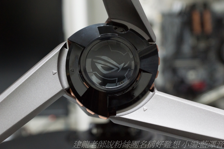ROG SWIFT PG27UQ 輕開箱