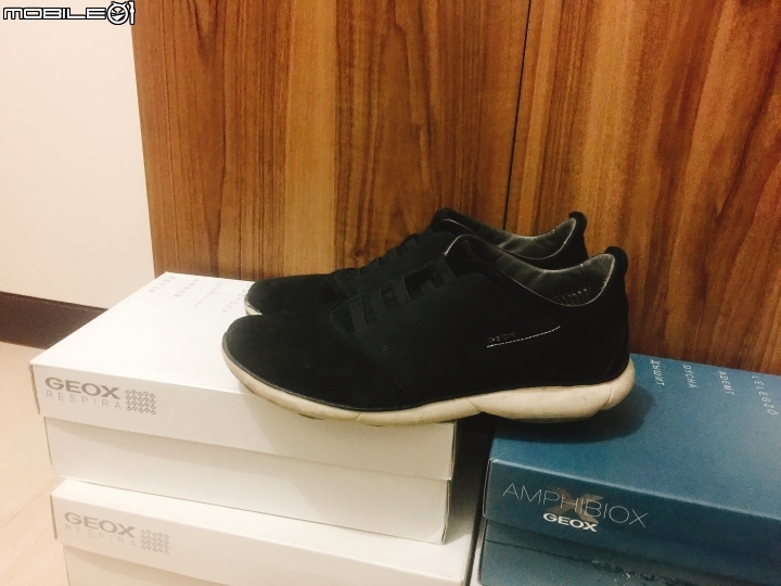 「分享」出差購物買買買 GEOX  outlet 買多多