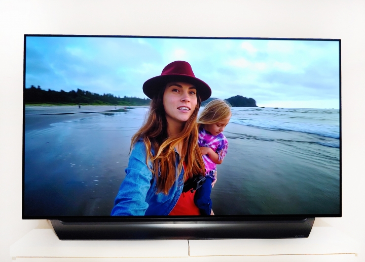 單身首選！LG OLED C8開箱