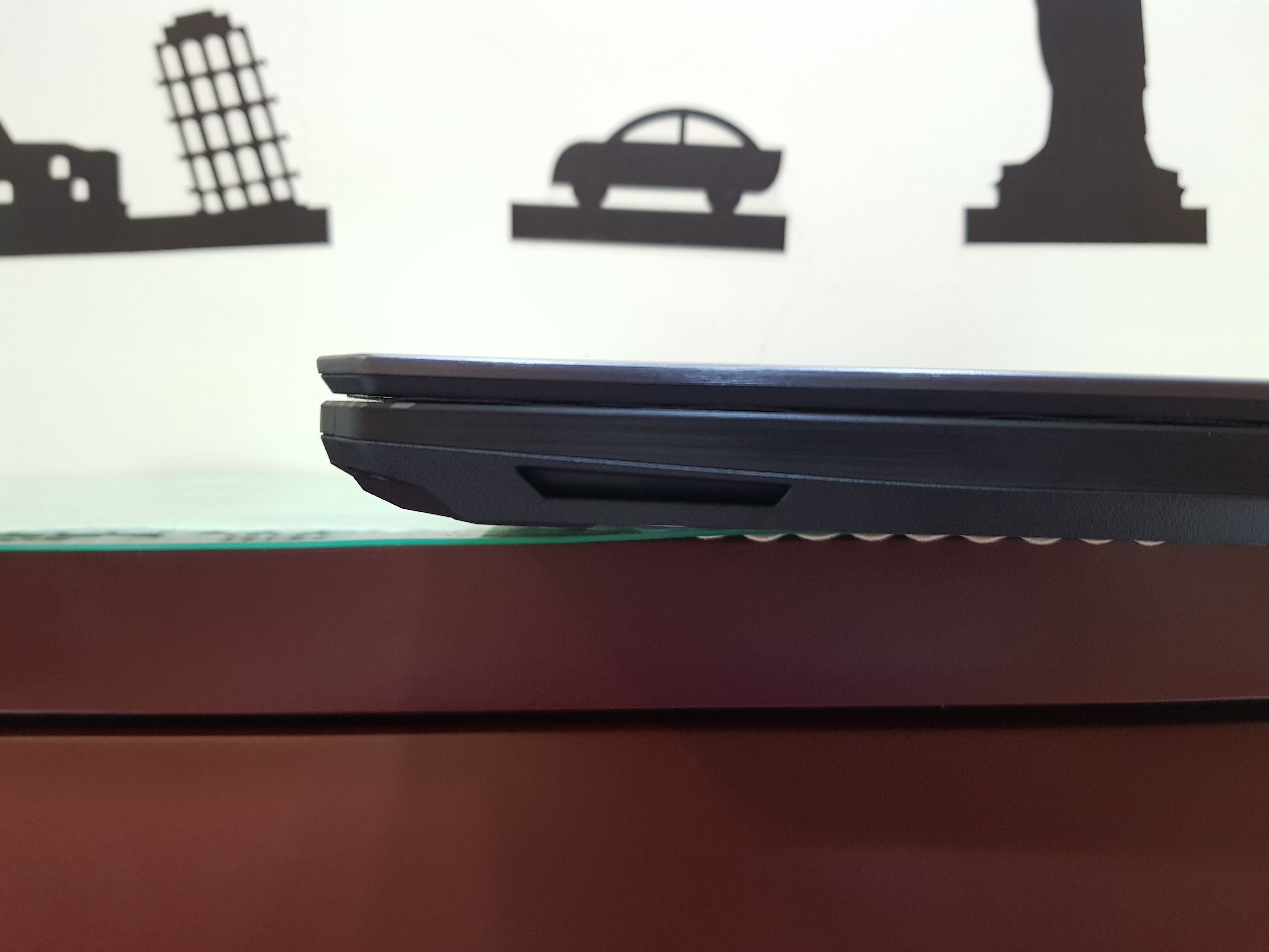 【小宅開箱】【閒聊】ASUS TUF Gaming FX504 剽悍．機甲戰魂