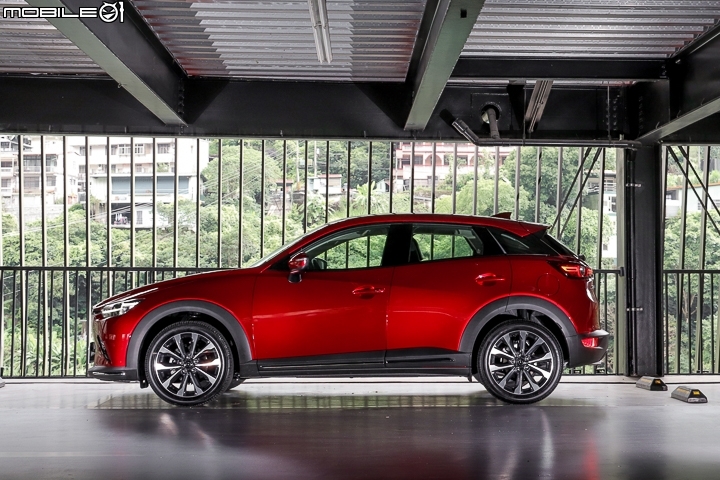 Mazda CX-3 SKY-D小改款試駕報導,嶄新1.8升引擎入替!