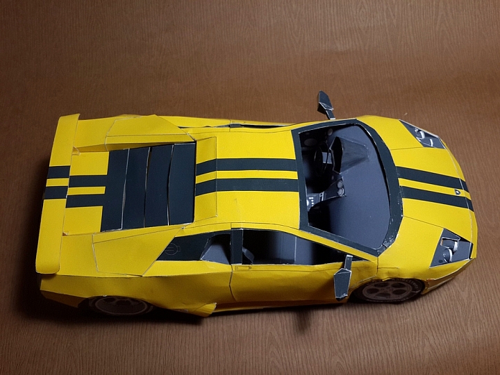 [紙模型]Lamborghini Murcielago（蝙蝠）