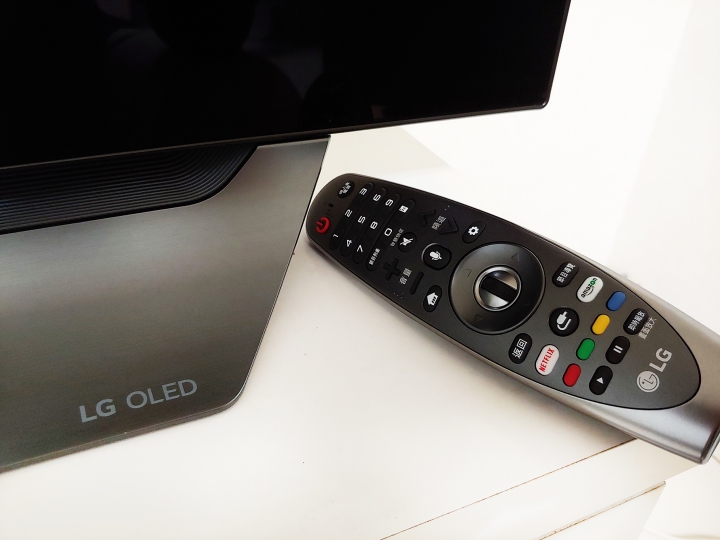 單身首選！LG OLED C8開箱