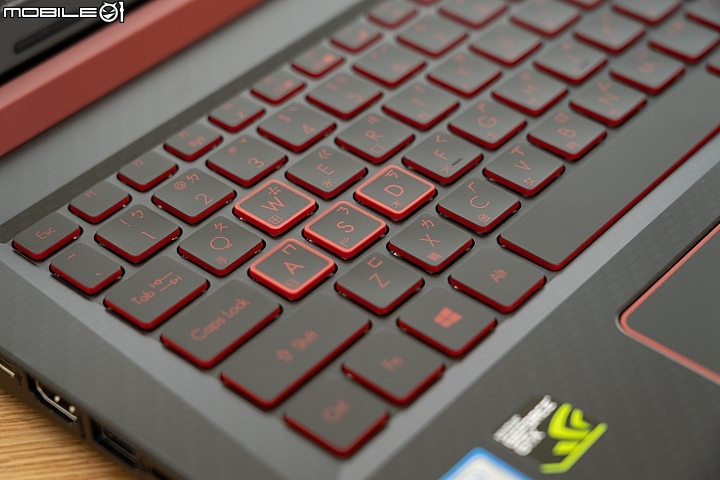 Acer Nitro 5 類電競筆電 平衡工作與娛樂需求