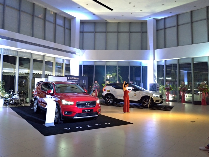 VOLVO XC40 新竹週末賞車 手超滑下訂