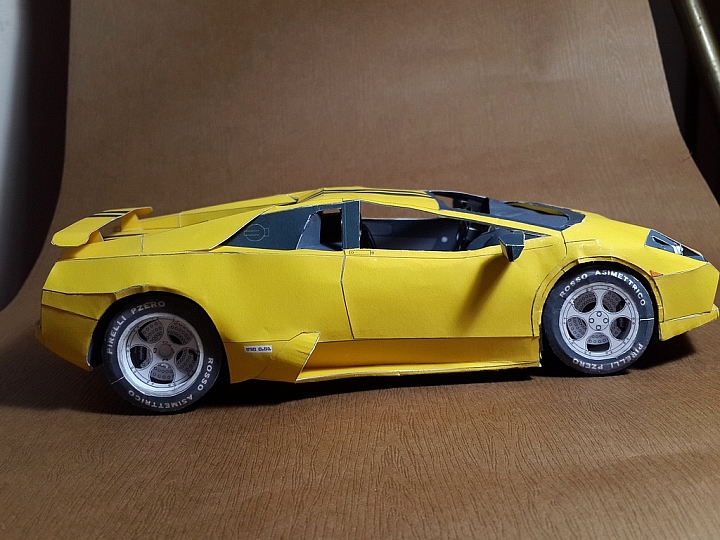 [紙模型]Lamborghini Murcielago（蝙蝠）