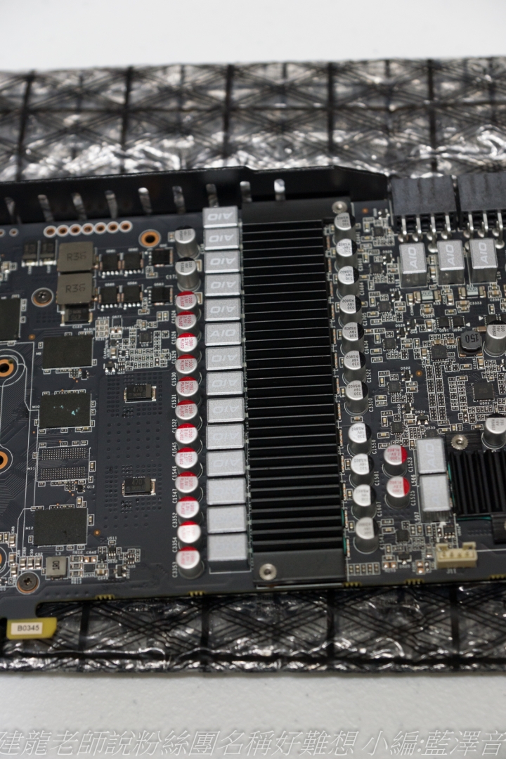 ROG SWIFT PG27UQ 輕開箱