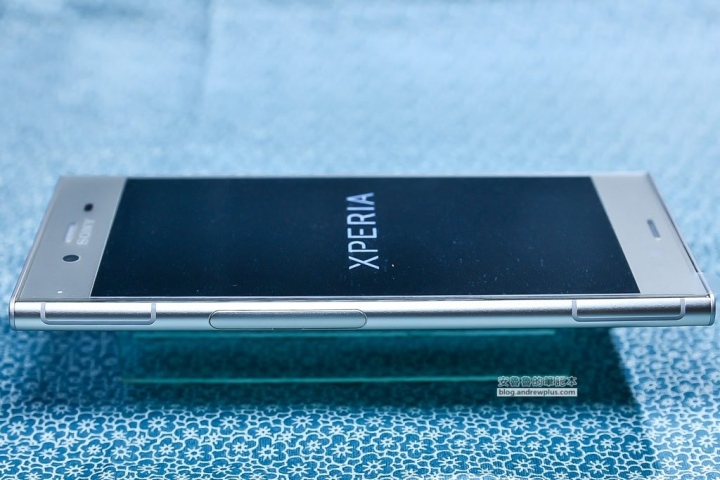 Sony Xperia XZ1不專業開箱文-外觀、NFC電子支付心得