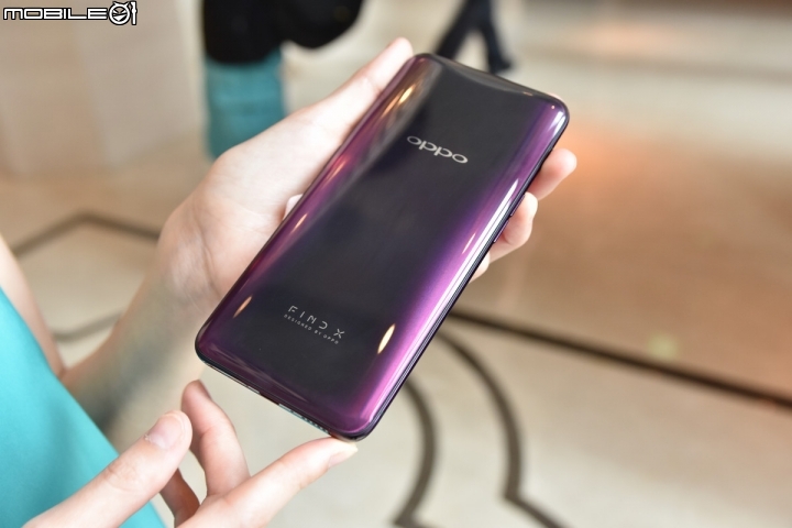 科技感升降鏡頭，OPPO Find X 體驗會