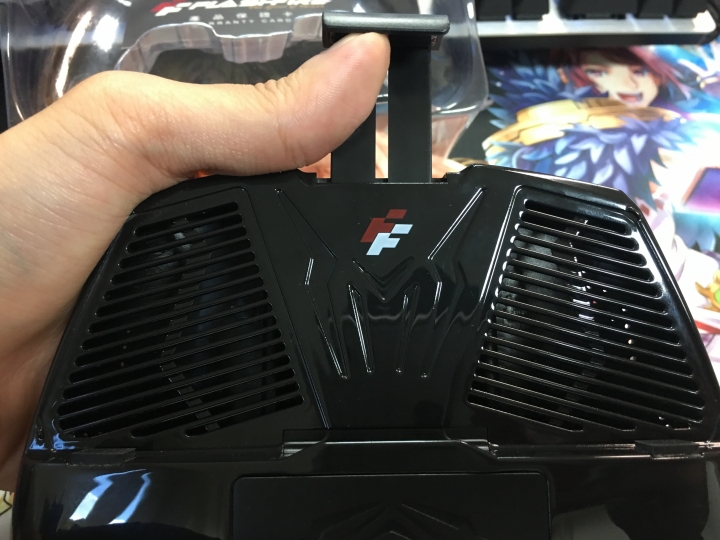 【超佛阿】Flashfire WindStrom炫風暴電競風扇手把