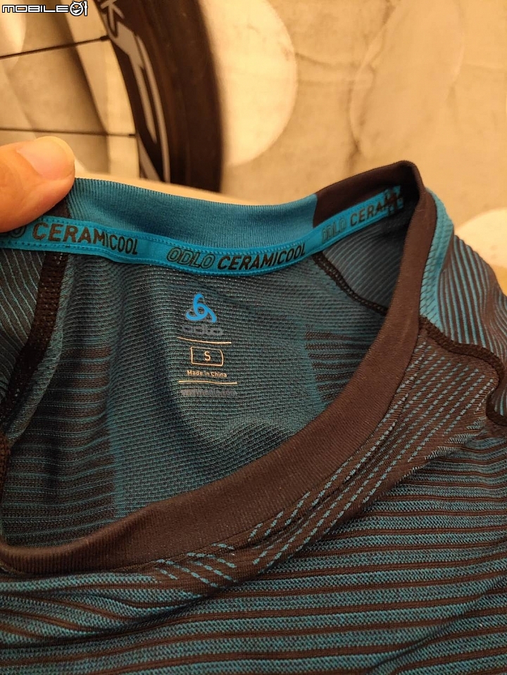 **開箱**《ODLO 陶瓷酷涼系列》ODLO CERAMICOOL MOTION 瑞士智能衣