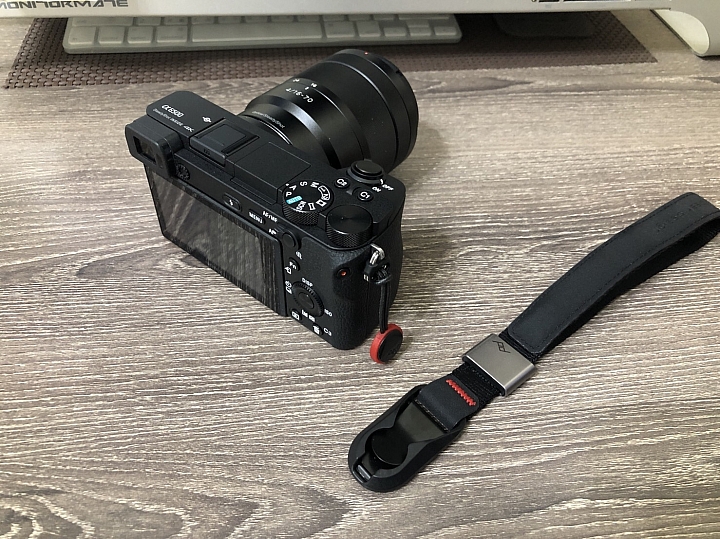 PEAK DESIGN Cuff (手腕帶) 是否有新舊款