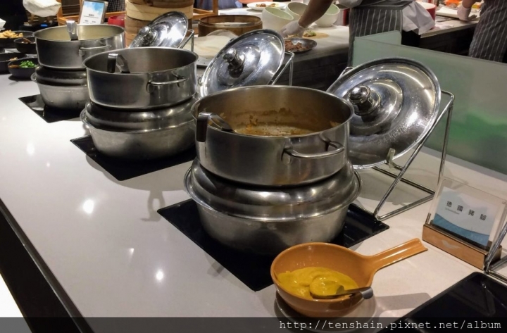 [台北美食]饗食天堂京站店~真的不錯哦~