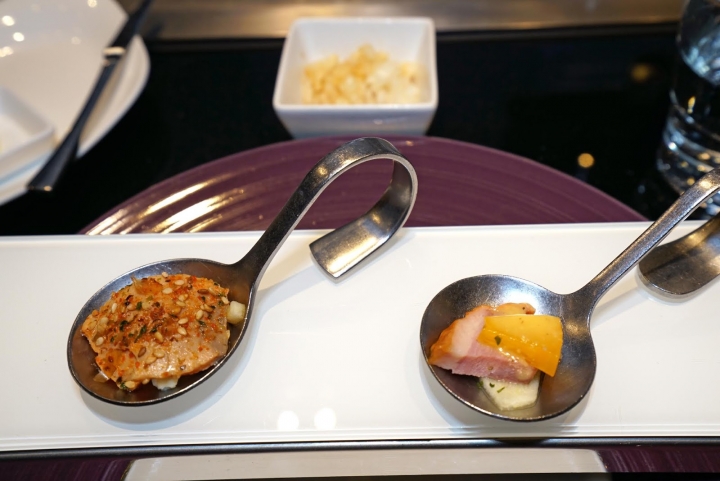 [食記] 墨賞鐵板燒。在法式時尚氛圍裡品嚐日本和牛、白蘭地櫻桃鴨胸。約會餐廳、慶生、中秋聚餐推薦--活波士頓龍蝦海陸套餐、花尾蝦海陸套餐!