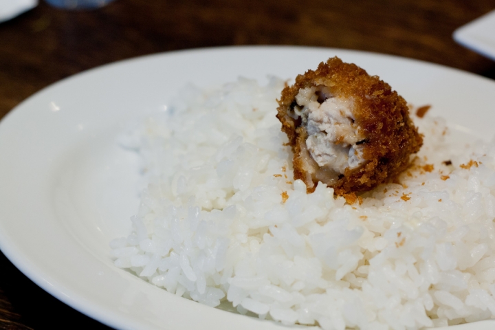 【美食。食記】東京 大門 有一批肥蚵好便宜 780円炸牡蠣定食 蚵桌 Oyster Table 定食 套餐 推薦 牡蠣 日本