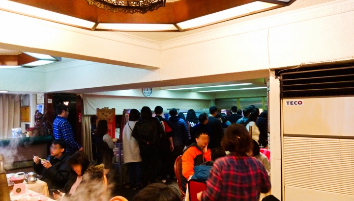 [台北市-捷運行天宮站]唐宮蒙古烤肉涮羊肉餐廳-為鹿肉而來，因牛肉驚豔，涮羊白肉經典，蒙古烤肉豪邁！
