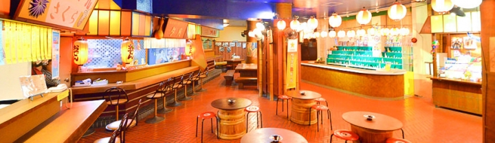 【購物。景點】靜岡 熱海 那些泡沫經濟的落日餘暉(5) 夜生活與景觀溫泉 溫泉 饅頭 豪華晚宴 美食 食記 遊記 ホテルニューアカオ アカオリゾート公国