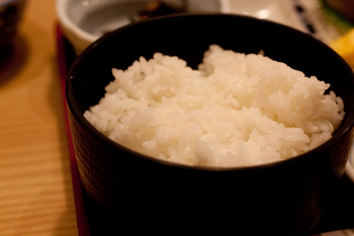 【美食。食記】東京 池袋 那些與好友相聚的居酒屋(2) 丸富食堂 海鮮 居酒屋 定食 推薦