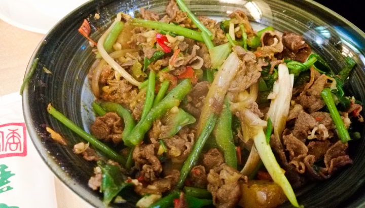 [台北市-捷運行天宮站]唐宮蒙古烤肉涮羊肉餐廳-為鹿肉而來，因牛肉驚豔，涮羊白肉經典，蒙古烤肉豪邁！
