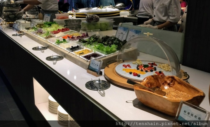 [台北美食]饗食天堂京站店~真的不錯哦~