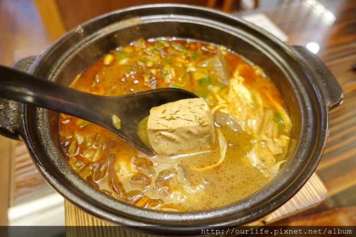 台中北區．酸麻辣爽好開胃的四川醋溜涼粉@阿二麻辣食堂