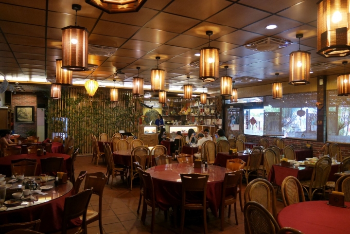 【新北 汐止區 食記】銘記越南美食★道地越南風情餐廳／濃濃越南風味料理／菜色多元價位實在／新北市汐止越式餐廳推薦